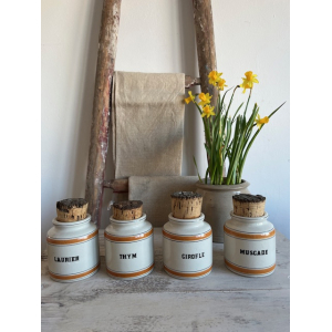 Franse kruidenpotjes