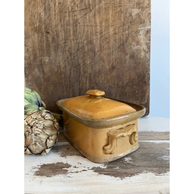 Oude Franse Paté terrine Oude Franse Paté terrine