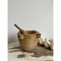 Oude marmeren vijzel